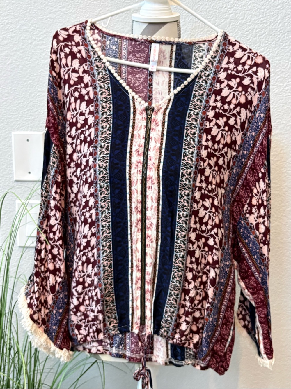 Xhilaration Burgundy and Navy Floral Zip-Front Tunic
